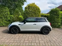 Gebraucht Mini Cooper SE 135 kW (184 PS) 2021 Silber Kleinwagen