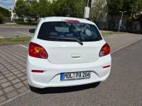 Gebraucht Mitsubishi Space Star 71 PS (52 kW) 2016 Weiß Kleinwagen