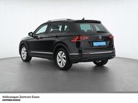 Gebraucht VW Tiguan Active 150 PS (110 kW) 2023 Schwarz SUV