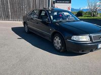 Second-hand Audi A8 310 CP (228 kW) 2000 Negru Berlinǎ