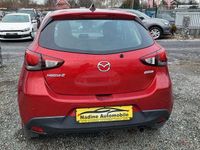 Gebraucht Mazda 2 Center-Line 75 PS (55 kW) 2015 Rot Limousine