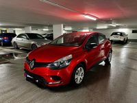 Gebraucht Renault Clio IV Life 73 PS (53 kW) 2017 Rot Kleinwagen
