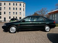 Second-hand Ford Mondeo 115 CP (84 kW) 1994 Verde Berlinǎ