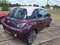 Gebraucht Opel Adam Glam 69 PS (50 kW) 2013 Samtrot (p2)/berry red (p2) Kleinwagen