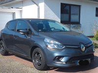Gebraucht Renault Clio IV Intens 90 PS (66 kW) 2018 Grau Limousine
