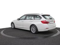 Gebraucht BMW 318 Advantage 136 PS (100 kW) 2017 Weiß Kombi