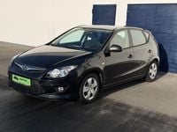 Gebraucht Hyundai i30 Edition 109 PS (80 kW) 2012 Schwarz Limousine