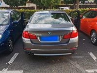 Gebraucht BMW 520 184 PS (135 kW) 2012 Grau Limousine