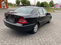 Gebraucht Mercedes C220 150 PS (110 kW) 2005 Schwarz Limousine