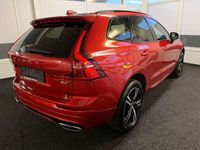 gebraucht Volvo XC60 R-DESIGN AUT AWD PANORAMA 360 LED ACC NAVI SHZ ...