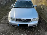 Second-hand Audi A4 101 CP (74 kW) 2001 Argintiu Berlinǎ