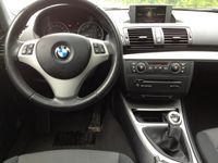 Gebraucht BMW 116 116 PS (85 kW) 2006 Silber Kleinwagen