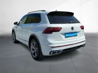 Gebraucht VW Tiguan R-line 245 PS (180 kW) 2024 Pure white SUV
