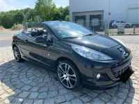 Gebraucht Peugeot 207 120 PS (88 kW) 2011 Schwarz Cabrio