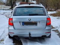 Gebraucht Skoda Superb 260 PS (191 kW) 2010 Silber Limousine