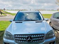 Gebraucht Mercedes ML320 224 PS (164 kW) 2008 Silber SUV
