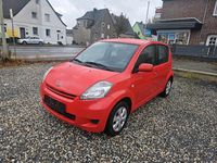 Gebraucht Daihatsu Sirion 70 PS (51 kW) 2007 Rot Kleinwagen
