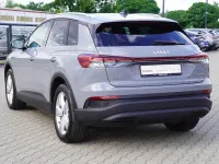 Gebraucht Audi Q4 e-tron Ambiente 125 kW (170 PS) 2022 Kieselgrau SUV