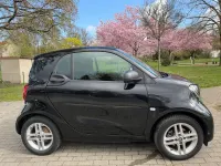Gebraucht Smart ForTwo Coupé 60 kW (82 PS) 2021 Schwarz Coupé