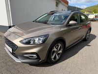 Usata Ford Focus Active 125 CV (91 kW) 2019 Argento Berlina