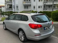 Gebraucht Opel Astra 140 PS (102 kW) 2013 Silber Kombi