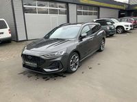 Gebraucht Ford Focus ST-Line 155 PS (114 kW) 2023 Magneticgrau (metallic) Kombi