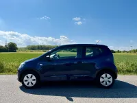 Usado VW up! 60 CV (44 kW) 2016 Púrpura Utilitario