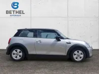 Gebraucht Mini Cooper Essential 136 PS (100 kW) 2023 Silber Kleinwagen