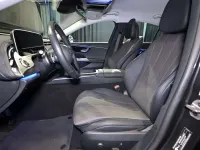 Gebraucht Mercedes E200 Avantgarde 204 PS (150 kW) 2024 Metalliclack graphitgrau Limousine