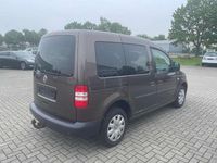 Gebraucht VW Caddy Trendline 86 PS (63 kW) 2011 4q / h8z Van / Kleinbus