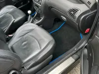 Gebraucht Peugeot 206 CC 109 PS (80 kW) 2003 Schwarz Cabrio