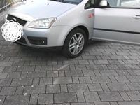 Gebraucht Ford Focus 115 PS (84 kW) 2005 Silber Van / Kleinbus