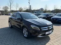 Usata Mercedes GLA200 156 CV (114 kW) 2015 Nero SUV