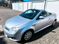 Gebraucht Opel Tigra 90 PS (66 kW) 2006 Silber Cabrio