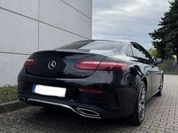 Gebraucht Mercedes E450 367 PS (269 kW) 2021 Schwarz Coupé