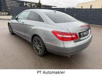 Gebraucht Mercedes E250 204 PS (150 kW) 2009 Silber Coupé