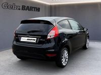 Gebraucht Ford Fiesta Titanium 140 PS (102 kW) 2016 Iridiumschwarz metallic (metallic) Kleinwagen