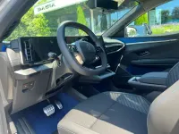 Neu Renault Megane E-Tech Esprit Alpine 160 kW (218 PS) 2026 Grau kqj + schwarz gne Limousine