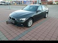 Gebraucht BMW 316 116 PS (85 kW) 2015 Braun Limousine