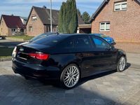 gebraucht Audi A3 Limousine schwarz s line