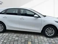 Nowe Kia Ceed Best 140 KM (102 kW) 2025 Biały Hatchback