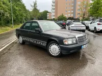 Gebraucht Mercedes 190 Sportline 132 PS (97 kW) 1990 Schwarz Limousine