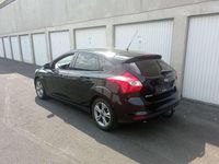 Gebraucht Ford Focus SYNC Edition 125 PS (91 kW) 2013 Schwarz Limousine