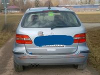 Gebraucht Mercedes B200 192 PS (141 kW) 2005 Blau Van / Kleinbus