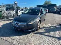 Gebraucht Opel Insignia Edition 140 PS (102 kW) 2014 Grau Kombi