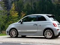 Gebraucht Abarth 695 Esseesse 179 PS (131 kW) 2022 Grau Kleinwagen