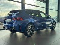 Neu BMW 120 Performance 170 PS (125 kW) 2026 Blau Kleinwagen