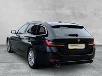 Gebraucht BMW 318 Advantage 150 PS (110 kW) 2023 Schwarz Kombi