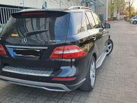 Gebraucht Mercedes ML350 258 PS (189 kW) 2014 Schwarz SUV
