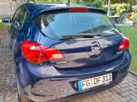 Gebraucht Opel Astra Edition 101 PS (74 kW) 2012 Blau Limousine